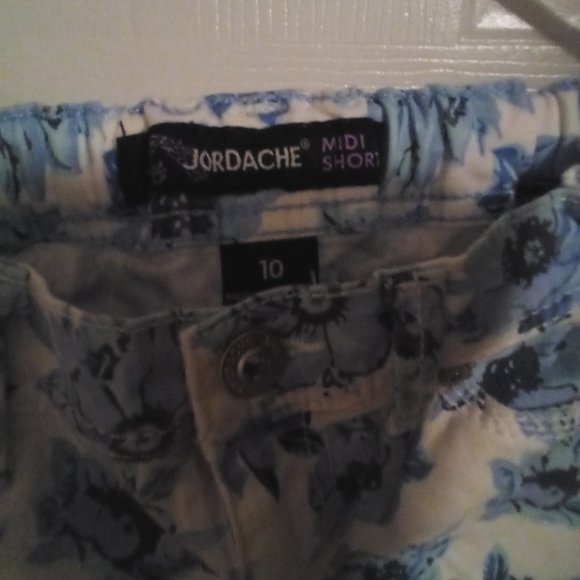 Jordache - Picture 3 of 5